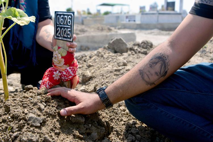 YOĞUN BAKIMDA HAYATINI KAYBETTİ