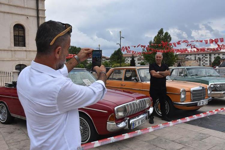 ‘KÜLTÜR FESTİVALİ TADINDA KUTLAMALAR OLDU’