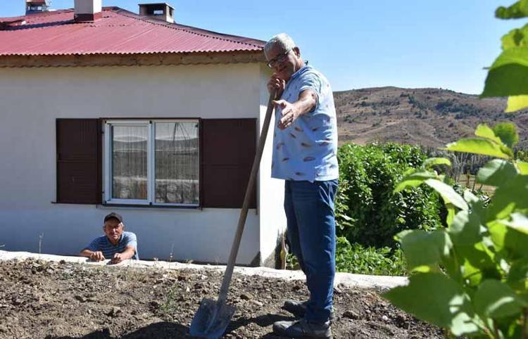 ESKİLERDE GÜZEL FİLMLER OLDU