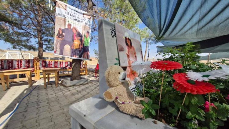 ‘NE İSTEDİNİZ KIZIMDAN’