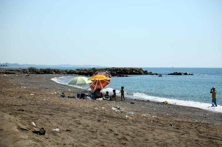 KUM ELEME MAKİNELERİYLE TEMİZLENEBİLİR