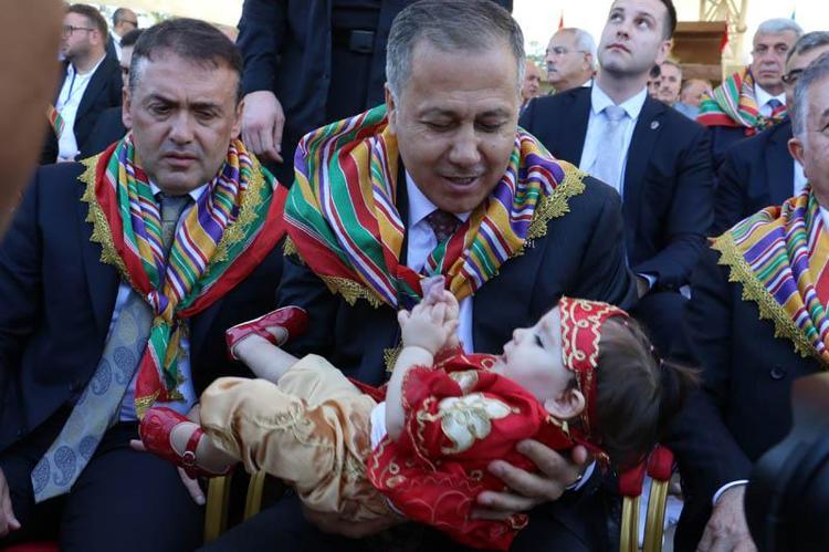 ‘SÖĞÜT, TÜRK MİLLETİ İÇİN MİHENK TAŞIDIR’