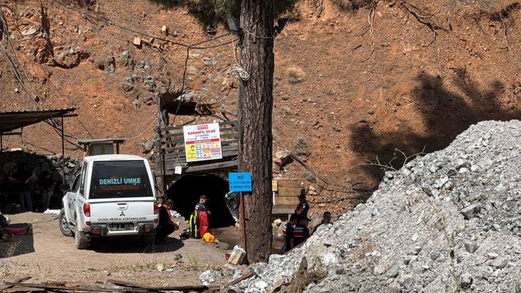 BÖBREK YETMEZLİĞİ SONUCU ÖLDÜ