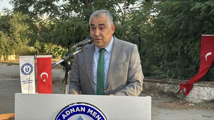 ‘DEMOKRASİYİ BU MEMLEKETE ADNAN MENDERES GETİRDİ’