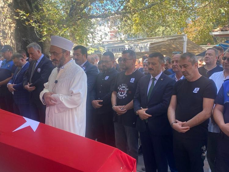 ÇOK SAYIDA SİYASİ KATILDI