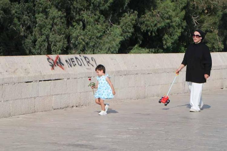 ‘TAŞKÖPRÜ VE TÜM TARİHİ YAPILAR KORUNMALI’