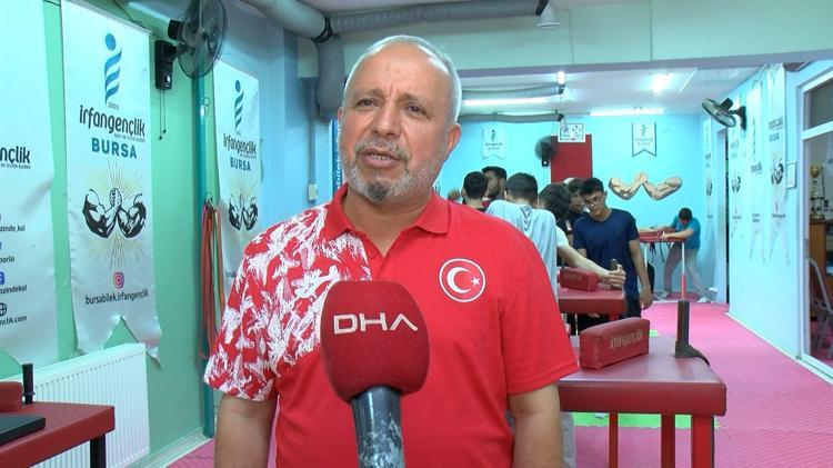 BEDEN EĞİTİMİ ÖĞRETMENİ BİZE BERATI TAVSİYE ETTİ