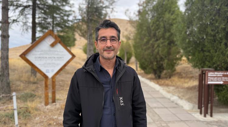 MORFOLOJİK DEĞİŞİMLERİ İZLEDİK