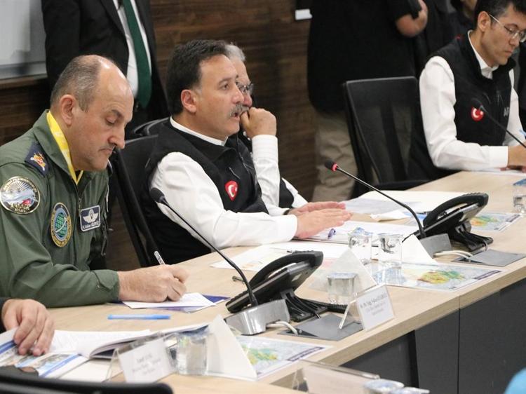 ‘EKSİKLERİMİZİ GÖRECEĞİZ’