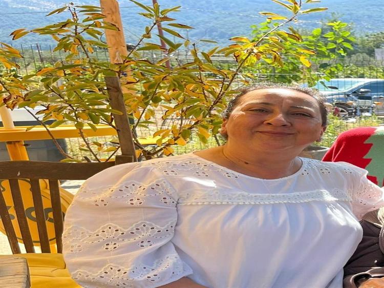 MERHAMETİ ÖĞRETTİ