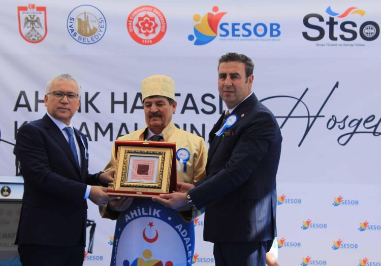 CUMHURİYETİ KURMA YOLUNDAKİ EN ÖNEMLİ RUHTUR