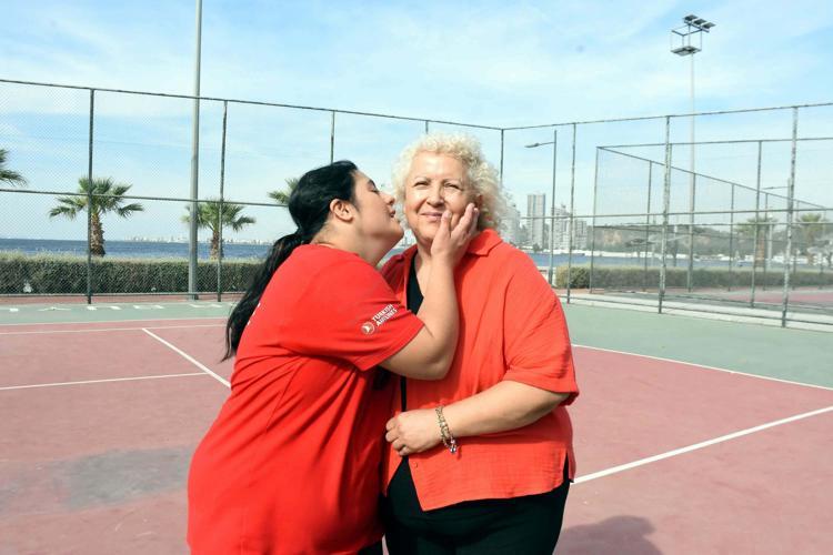 ÖRNEK VE İLHAM OLUYORLAR