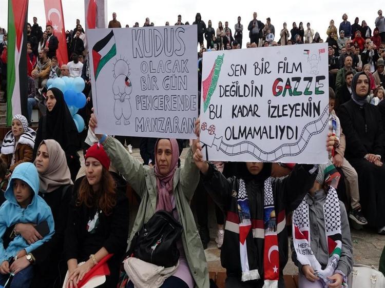 CUMHURBAŞKANIMIZ HER TARAFTA FİLİSTİNİ SAVUNUYOR