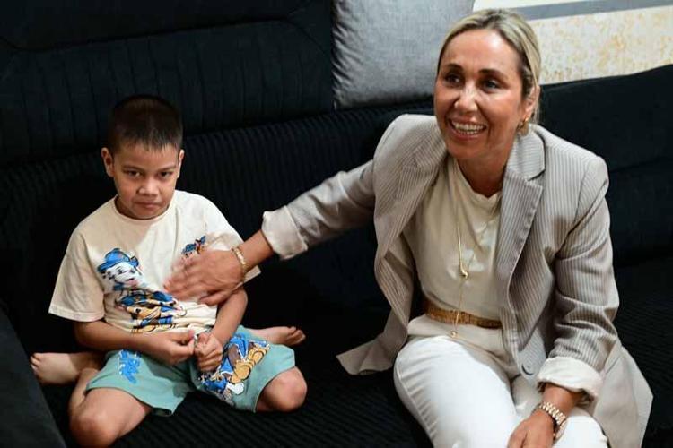 TANI İÇİN BEKLENİYOR