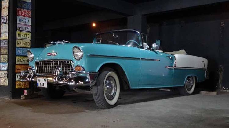 TAMİRİNİ DE KENDİSİ YAPIYOR