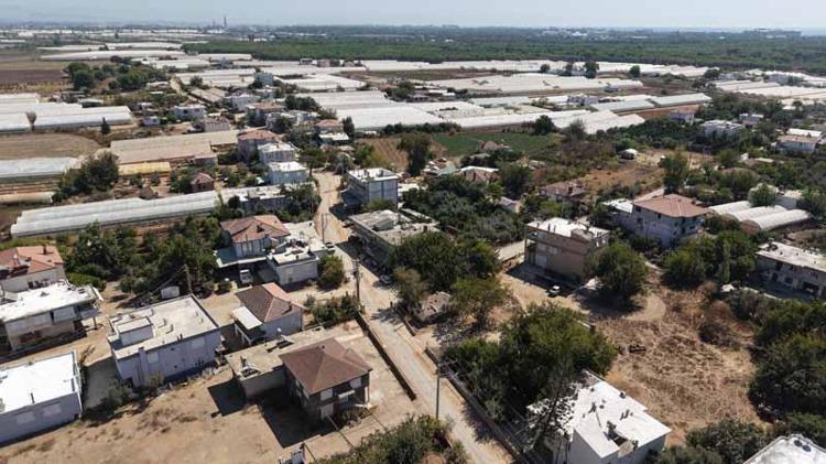 KERPİÇ KAHVEHANE VE EV HALA AYAKTA