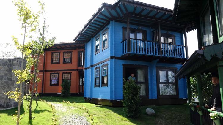 FARKLI BİR DENEYİM SUNMAYA ÇALIŞTIK