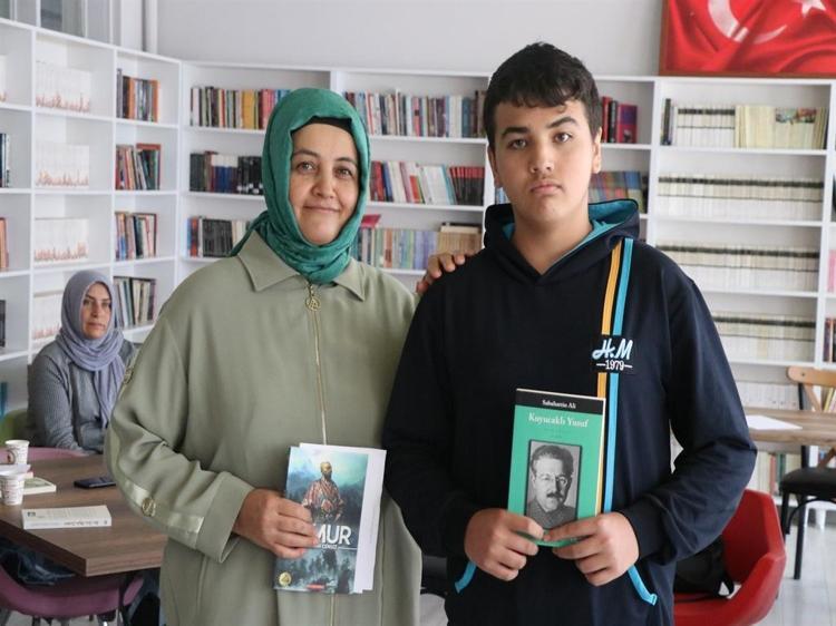 VELİLERLE GÜZEL BİR ARKADAŞLIK KURDUK