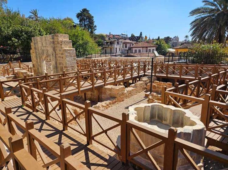 YİV ŞEKİLLİ YAPIDA