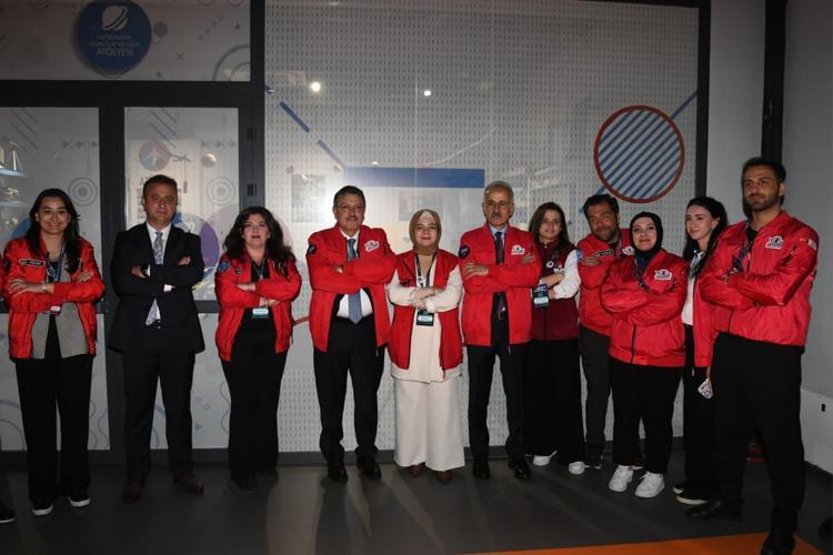 ‘ÜRETİME TEŞVİK ETMEK EN BÜYÜK HEDEFİMİZ’