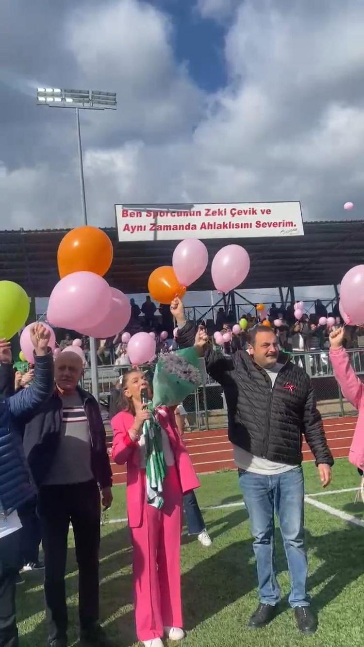 ‘BÜTÜN KADINLARA UMUT OLMAK İÇİN’