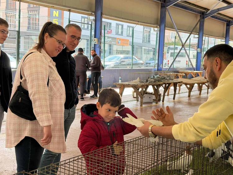 GÜVERCİN HEDİYE EDİLDİ