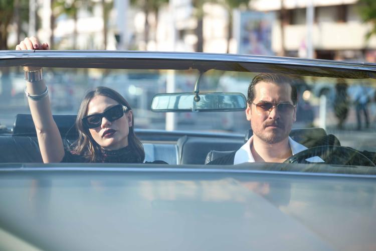 FISTIK YEŞİLİ KLASİK OTOMOBİL RESTORE EDİLDİ