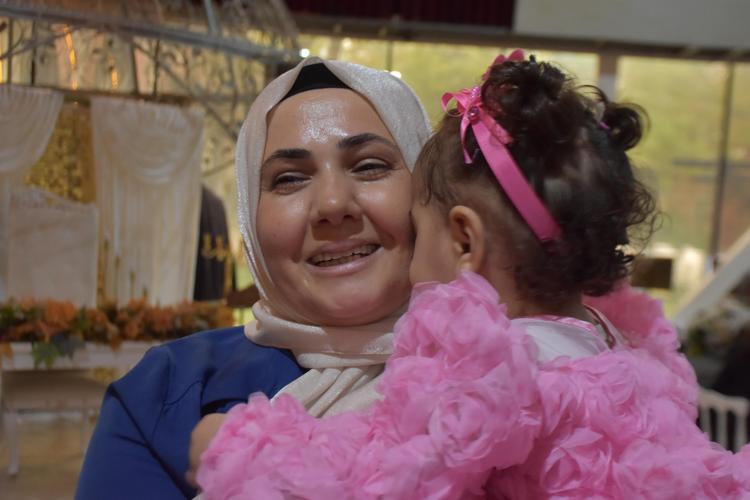 ‘BENİM BU MUTLULUĞUMU TÜM AİLELERİN YAŞAMASINI İSTİYORUM’