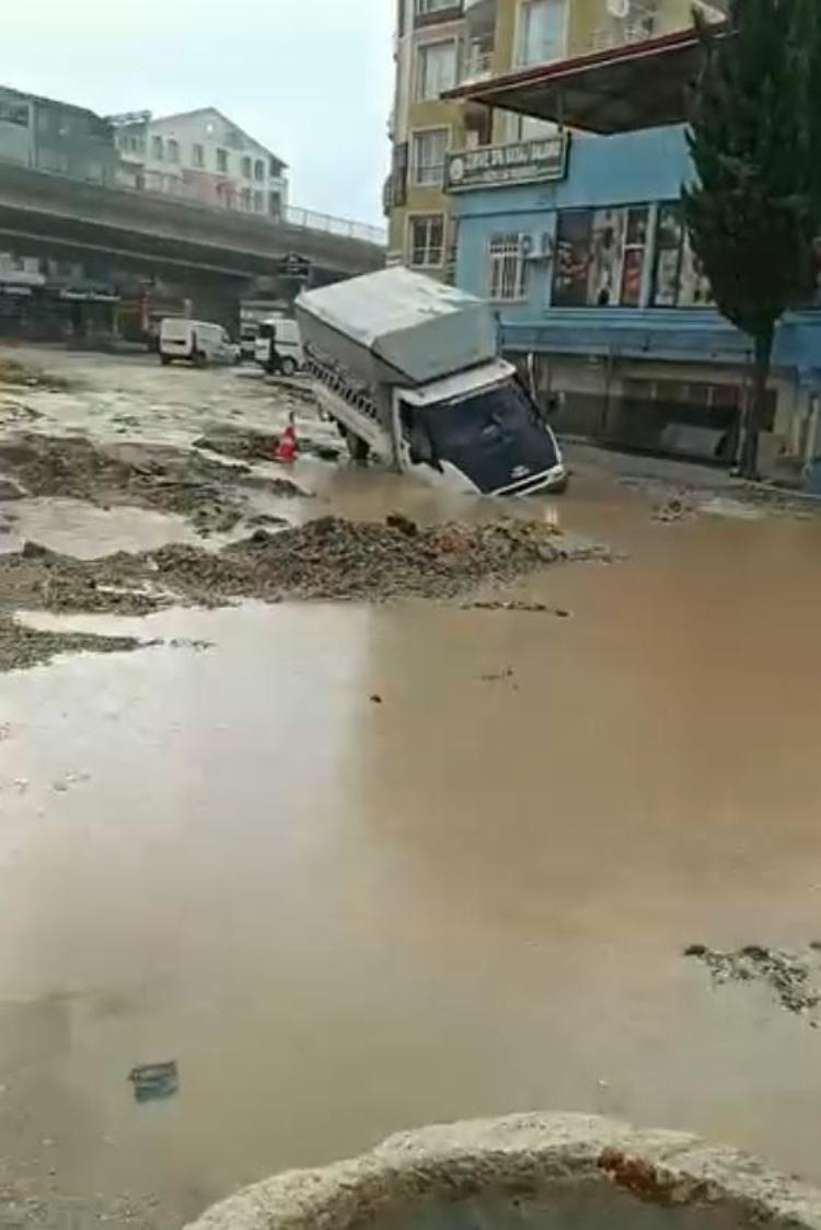 AFAD: 561 PERSONEL, 152 ARAÇ GÖREV ALDI