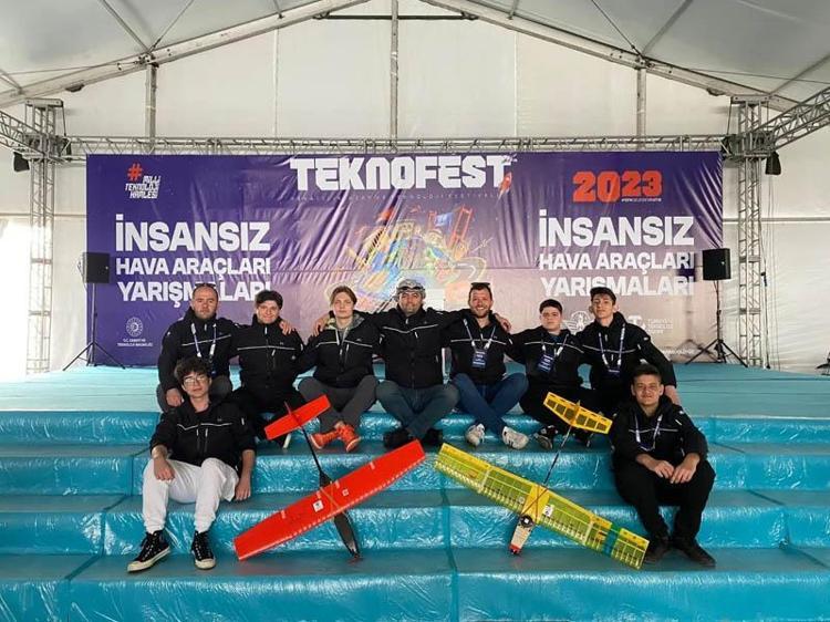 ‘EN BÜYÜK AMACIMIZ ÖĞRENCİLERİMİZE BİR VİZYON KATMAK’