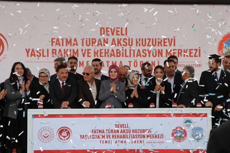 163 BİN 529 GENÇ ÇİFT EVLİLİK KREDİSİNE BAŞVURDU