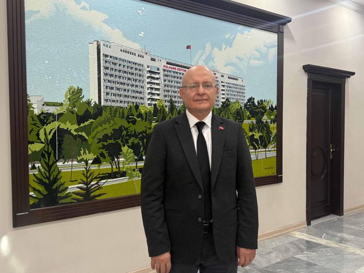 GÜNDE 100 HASTAYA UYGULAMA YAPIYORUZ