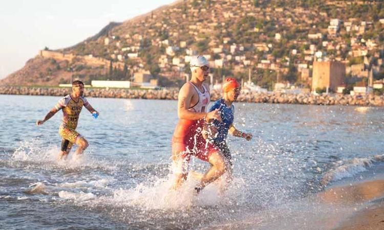 ULUSLARARASI ARENADA NEFES KESEN MÜCADELE