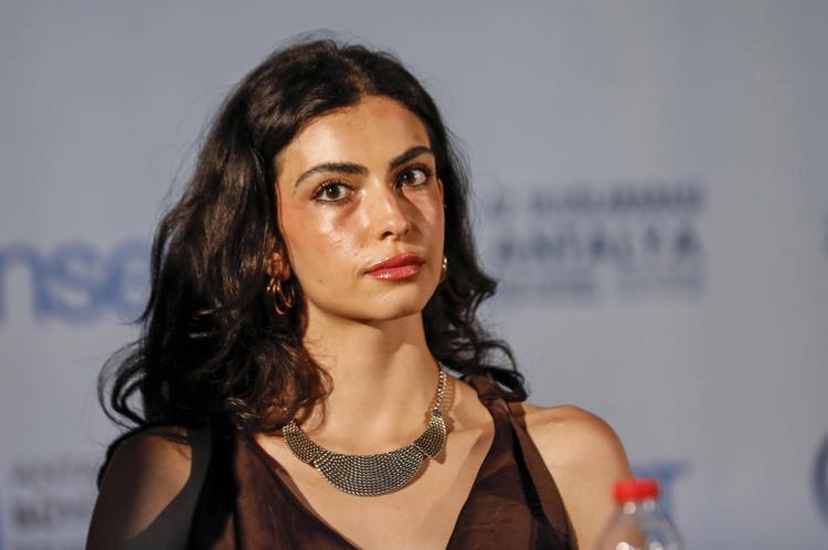 SADECE ÇIOK YORULDU