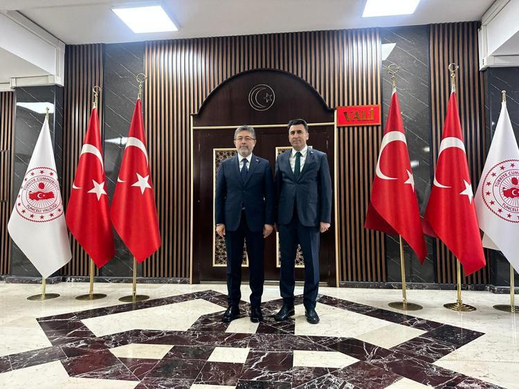 AMACIMIZ, ÜRETİCİLERİMİZİN EMEĞİNİ KORUMAK