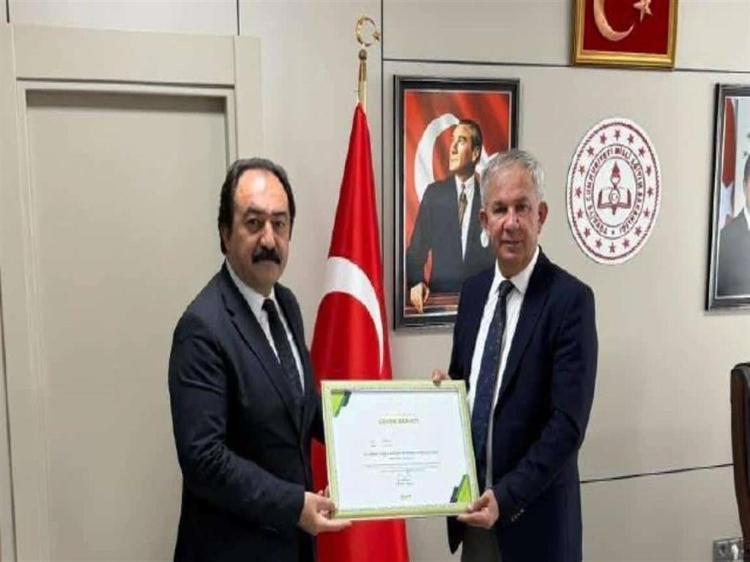 ‘66 OKULDA 1300 ÖĞRENCİNİN YEMEĞİNİ KARŞILIYORUZ’