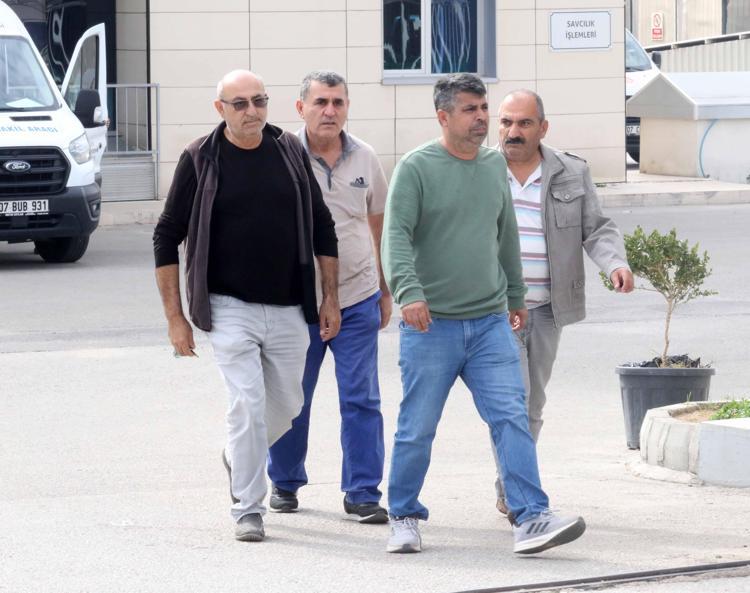 BAŞKALARINA SALDIRDIĞI SIRADA YAKALANDI