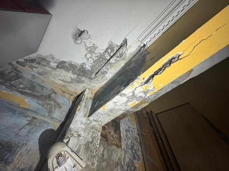 ‘BİNADA DURMAMIZ TEHLİKELİ’