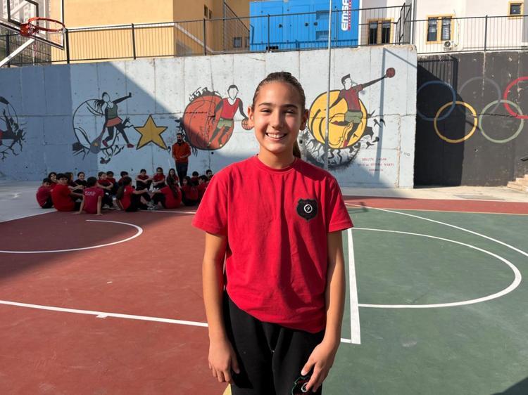 BURADA OKUDUĞUM İÇİN ÇOK ŞANSLIYIM