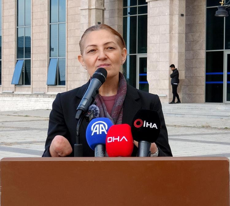 GENÇLERE ÇOK İŞ DÜŞÜYOR