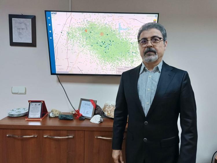 ESKİDEN ÇOK AZ BİR AKTİVİTESİ VARDI