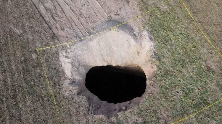 ‘BÖLGEDE YER ALTINDAN TUZLU SU ÇIKMAYA BAŞLADI’