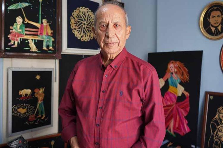 EVİNDE KÜÇÜK BİR ATÖLYE KURDU