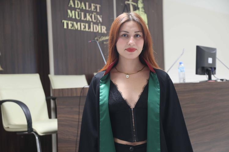 BİR DURUŞMANIN NASIL İLERLEDİĞİNİ ÖĞRENDİK