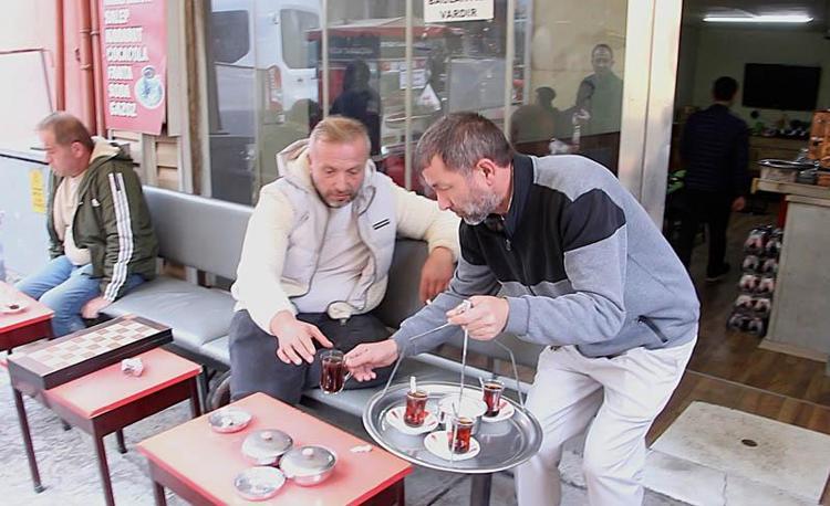 AİLEDE TEK ÇALIŞAN BENİM