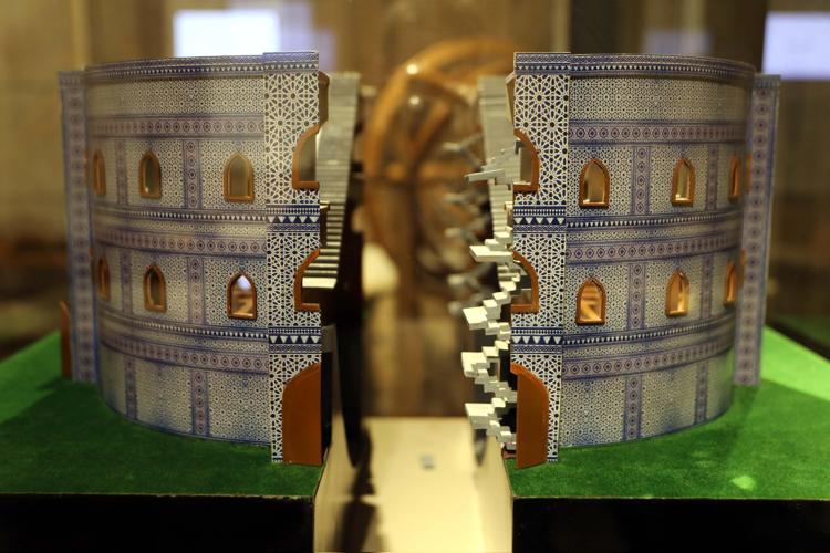 SAVAŞ BİTİNCE TERK EDİLDİ