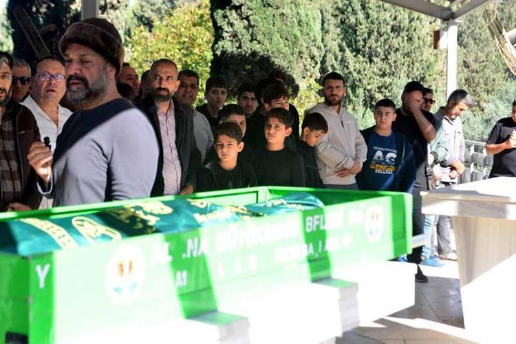 CENAZE NAMAZINI BABASI KILDIRDI