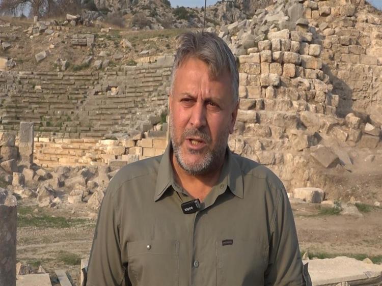 DOĞU VE BATI KÜLTÜRLERİNİN İZLERİNİ GÖRMEKTEYİZ