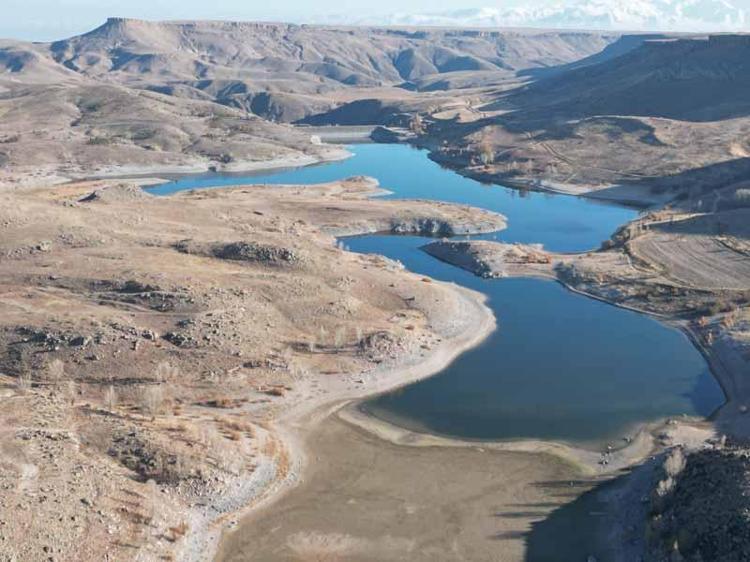 ‘ZOR DURUMDAYIZ’