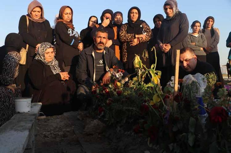 ÇOCUĞUMA KUMPAS KURDULAR